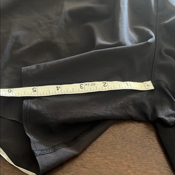 Lululemon men black Athletic Short - Picture 8 of 9